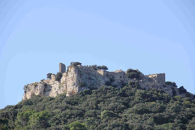 Chusclan chateau de gicon route des vins de pont esprit a saint victor guide du tourisme du gard