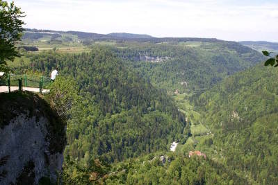 Cirque de consolation vallee du doubs et du dessoubre routes touristiques du doubs guide du tourisme de franche conte