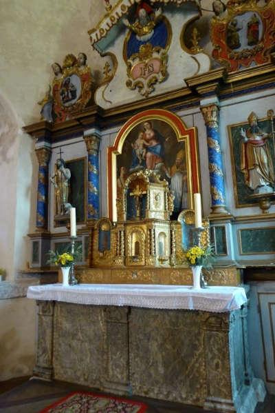 Clery eglise baroque dediee a saint jean baptiste routes touristiques de la savoie guide du tourisme de rhone alpes