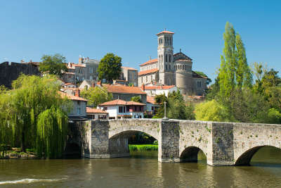 Clisson route touristique de loire atlantique guide du tourisme des pays de la loire