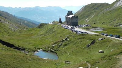 Col du petit saint bernard l hospice routes touristiques de savoie guide touristique de rhone alpes