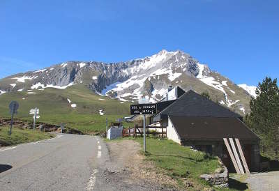 Col du soulor la route des cols des pyrenees guide touristique des hautes pyrenees