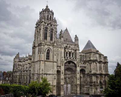 Collegiale saint gervais saint protais gisors routes touristiques de eure guide touristique de haute normandie