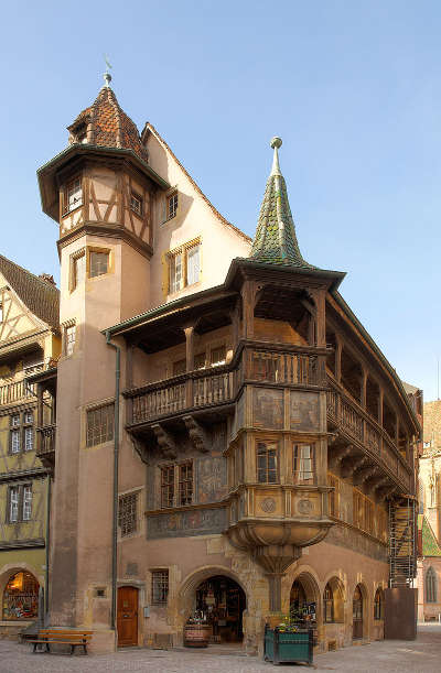Colmar la maison pfister guide du tourisme du haut rhin alsace