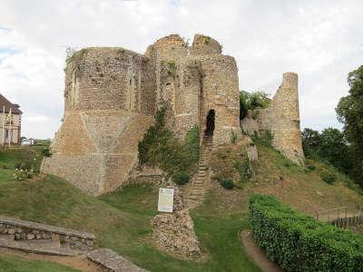 Conches en ouche chateau routes touristiques de l eure guide touristique de la haute normandie