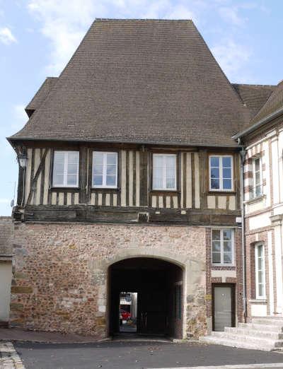 Conches en ouche maison a colombage routes touristiques de l eure guide touristique de la haute normandie