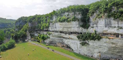 Dans le parc naturel regional perigord limousin guide du tourisme