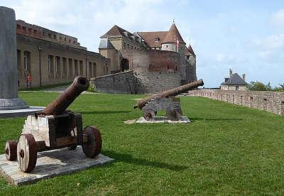 Dieppe ville d art et d histoire esplanade du chateau de dieppe routes touristiques de seine maritime guide touristique de la haute normandie