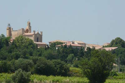 Estezargues route des vins de roquemaure a remoulins guide touristique du gard