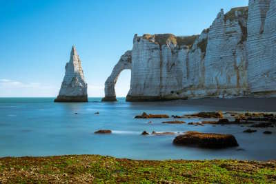 Etretat falaise routes touristiques de seine maritime guide du tourisme de haute normandie