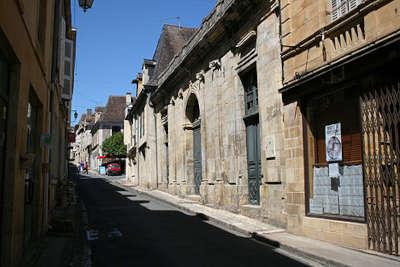 Excideuil petite cite de caractere routes touristiques de la dordogne guide du tourisme d aquitaine