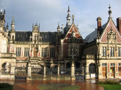 Fecamp palais benedictine routes touristiques de seine maritime guide du tourisme de haute normandie