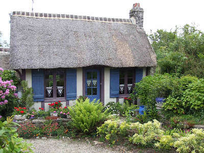 Fouesnant une chaumiere a fouesnant routes touristiques dans le finistere guide du tourisme en bretagne