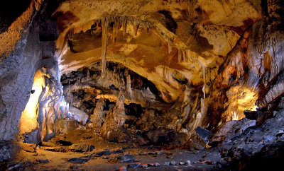 Grotte d isturitz routes touristiques des pyrenees atlantiques guide du tourisme nouvelle aquitaine