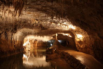 Grotte de choranche parc naturel regional du vercors guide du tourisme de rhone alpes