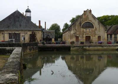 Guerigny cite de caractere les forges royales routes touristiques de la nievre guide touristique de bourgogne