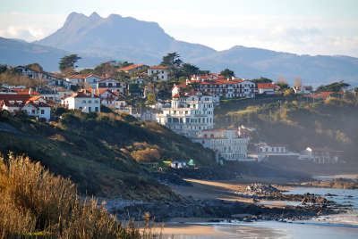 Guethary les routes histoire et culture de ciboure a guethary routes touristiques des pyrenees atlantiques guide du tourisme nouvelle aquitaine