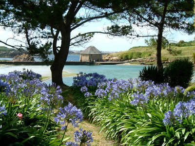 Ile de brehat moulin birlot routes touristiques dans les cotes d armor guide du tourisme en bretagne