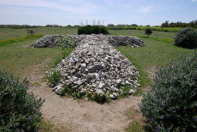 Ile madame la croix de galets routes touristique de charente maritime guide du tourisme poitou charente