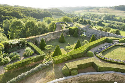 Jardin du chateau de montreal a issac jardin remarquable en dordogne guide du tourisme en dordogne nouvelle aquitaine
