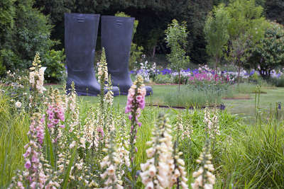 Jardins du chateau du rivau jardin remarquable bottes de lilian bourgeat routes touristiques dans l indre et loire guide du tour