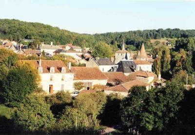 Javerlhac et la chapelle saint robert routes touristiques de la dordogne guide du tourisme d aquitaine