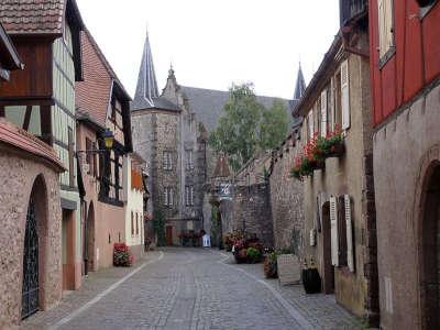 Kientzheim ancien chateau de lupfen scwendi routes touristiques du haut rhin guide du tourisme d alsace