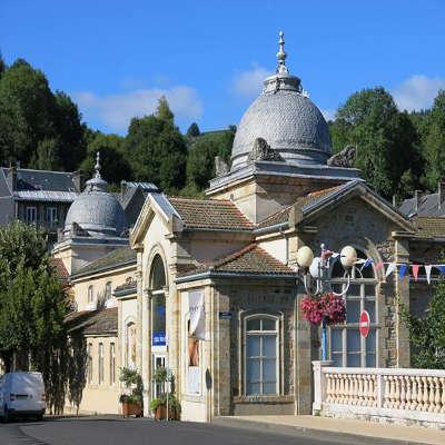 La bourboule grands thermes routes touristiques du puy de dome guide touristique de l auvergne