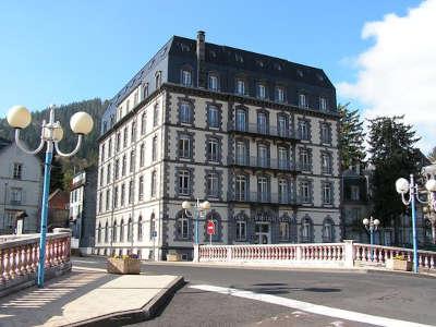 La bourboule hotel de voyageurs routes touristiques du puy de dome guide touristique de l auvergne