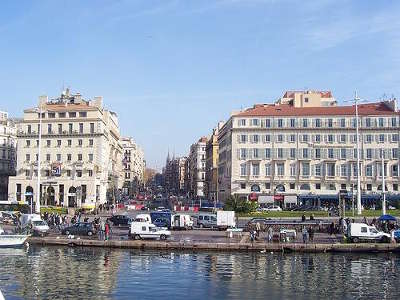 La canebiere de marseille routes touristiques des bouches du rhone guide du tourisme de paca