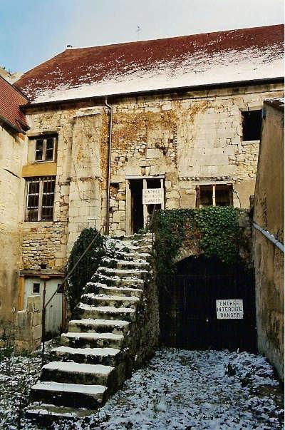 La charite sur loire ville d art et histoire le grenier a sel routes touristiques de la nievre guide touristique de bourgogne