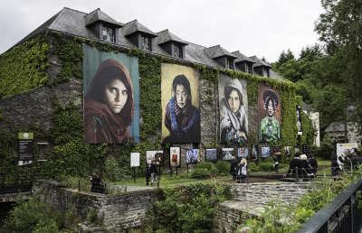 La gacilly cite d art et d histoire routes touristiques dans le morbihan guide du tourisme en bretagne