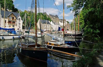 La roche bernard le port de la roche bernard petite cite de caractere routes touristiques dans le morbihan guide du tourisme en bretagne