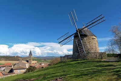 Lautrec plus beau village le moulin routes touristiques du tarn guide du tourisme midi pyrenees