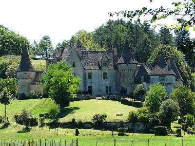 Le chateau de la grande filolie les routes touristiques de dordogne guide du tourisme en nouvelle aquitaine