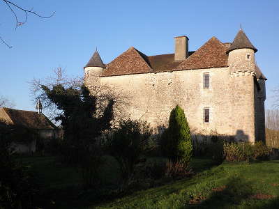 Le chateau de pruniers a pindray route des abbayes et monuments du haut poitou guide du tourisme de la vienne