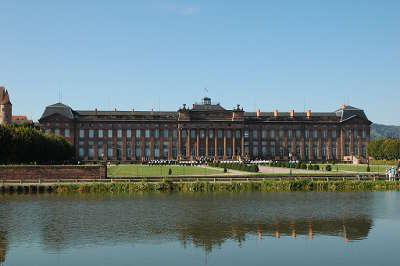 Le chateau des rohan au bord du canal de la marne au rhin route des chateaux d alsace a saverne guide du tourisme copie