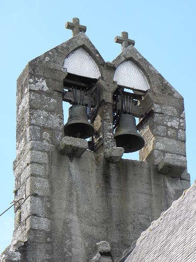 Le clocher mur de l eglise saint georges routes touristiques dans l ille et vilaine guide du tourisme en bretagne