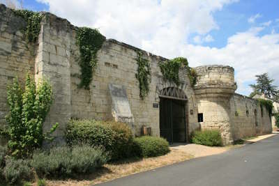 Le coudray macouard petite cite de caractere rampart routes touristiques de maine et loire guide du tourisme du pays de la loire