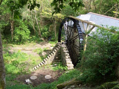 Le moulin de keriolet route des moulins en cap sizun finistere touristique 1