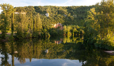 Le parc naturel regional des causses du quercy vallee du lot guide du tourisme du lot midi pyrenees