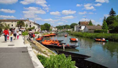 Le parc naturel regional du marais poitevin guide du tourisme du pays de la loire