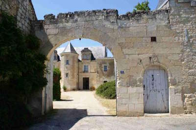 Le puy notre dame petite cite de caractere ancien couvent des cordeliers routes touristiques de maine et loire guide du tourisme du pays de la loire