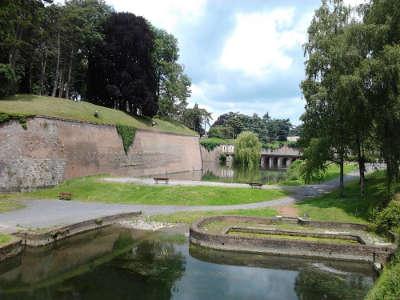 Le quesnoy les rempart routes touristiques du nord guide touristique nord pas de calais