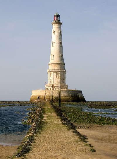 Le verdon sur mer le phare de cordouan route touristique de la gironde guide touristique de l aquitaine