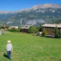 Les balcons du sauze la sauze sur barcelonnette randonnee routes touristiques des alpes de haute touristique guide du tourisme de la provence alpes cote d azur