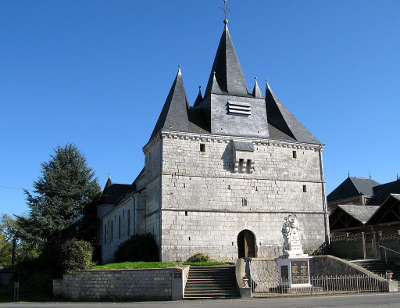 Liart l eglise fortifiee routes touristiques dans les ardennes guide du tourisme