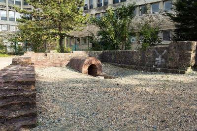 Lisieux jardin archeologique et les anciens thermes gallo romains routes touristiques du calvados guide touristique de normandie