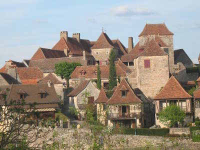 Loubressac plus beau village routes touristiques du lot guide touristique midi pyrenees