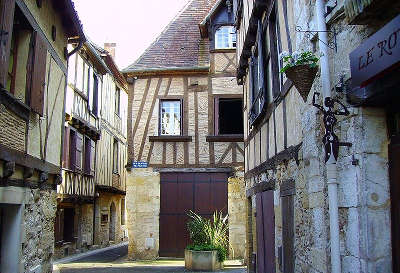 Maisons du vieux bergerac la route des vins de bergerac guide du tourisme de la dordogne aquitaine